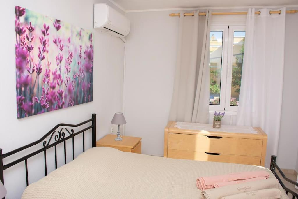 Anadora 2: Hospitable Stone House With Yard Apartment อเล็กซานโดรโพลิส ภายนอก รูปภาพ