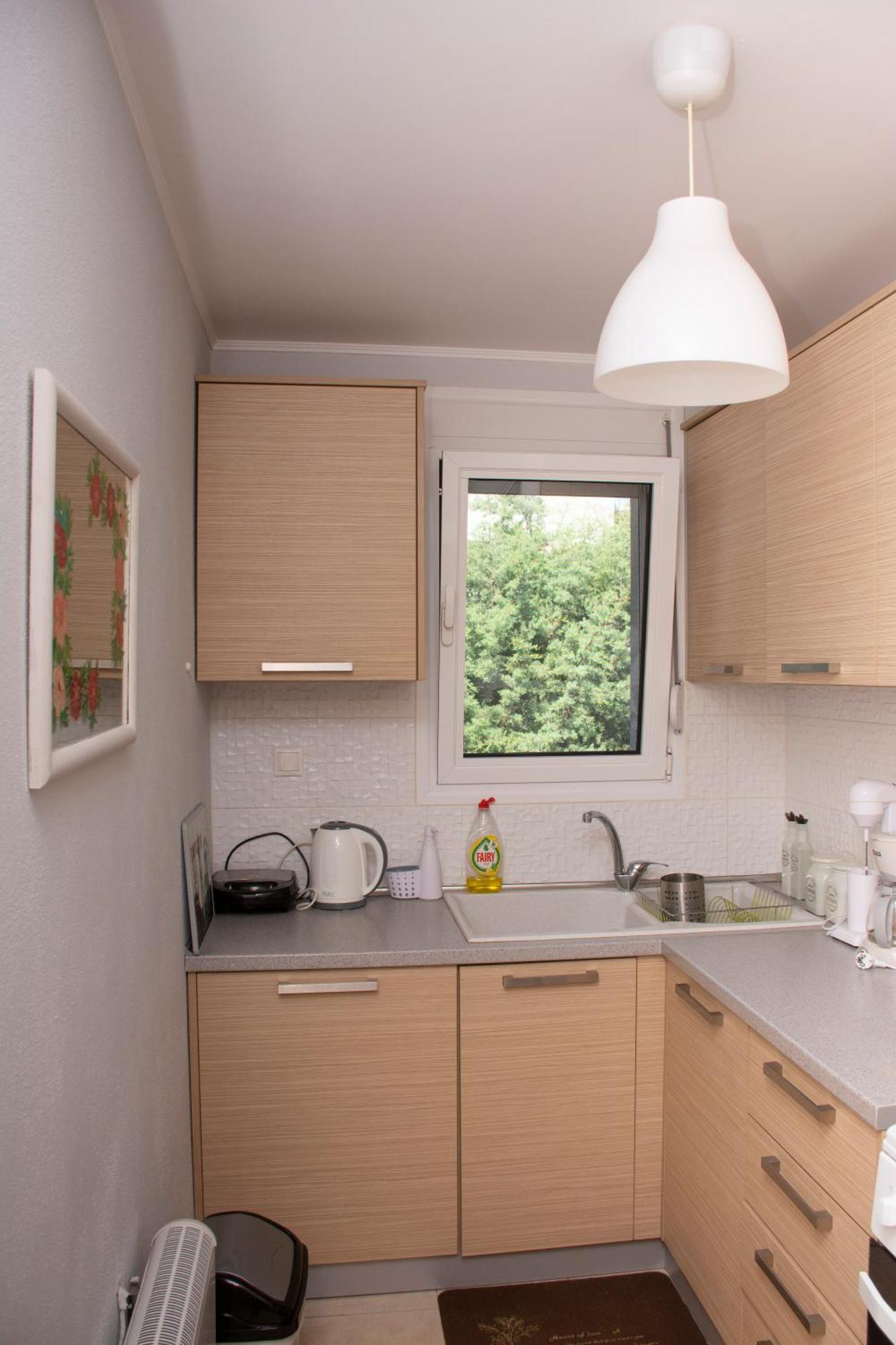 Anadora 2: Hospitable Stone House With Yard Apartment อเล็กซานโดรโพลิส ภายนอก รูปภาพ